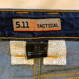 5.11 Tactical Defender-Flex Jeans ; Men’s; 31x30
Hardly worn. STRAIGHT.